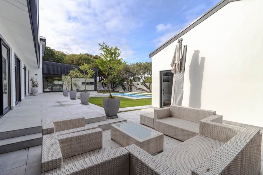 4 Bedroom Property for Sale in Vermont Western Cape